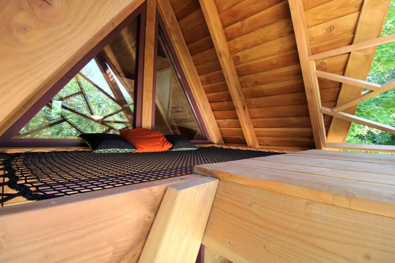 Habitat Createur - Hebergements Insolites Au Camping Municipal "Les Ecureuils" Recoubeau-Jansac Exterior foto