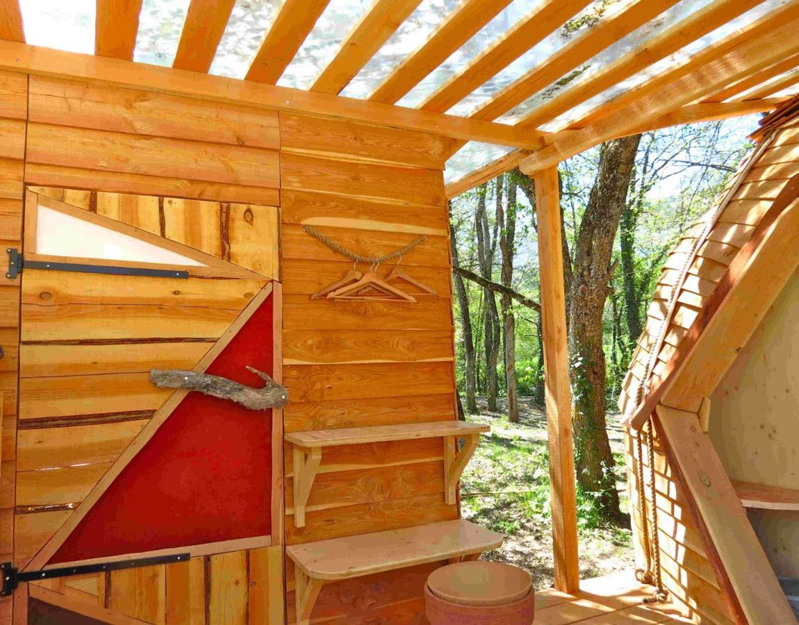 Habitat Createur - Hebergements Insolites Au Camping Municipal "Les Ecureuils" Recoubeau-Jansac Exterior foto
