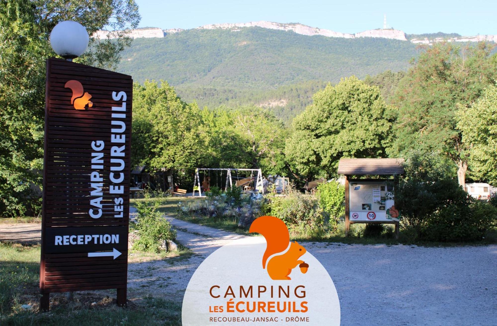Habitat Createur - Hebergements Insolites Au Camping Municipal "Les Ecureuils" Recoubeau-Jansac Exterior foto